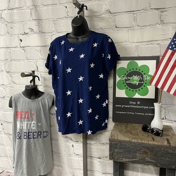 St Johns Bay stars T-shirt women’s XL - Picture 1 of 3